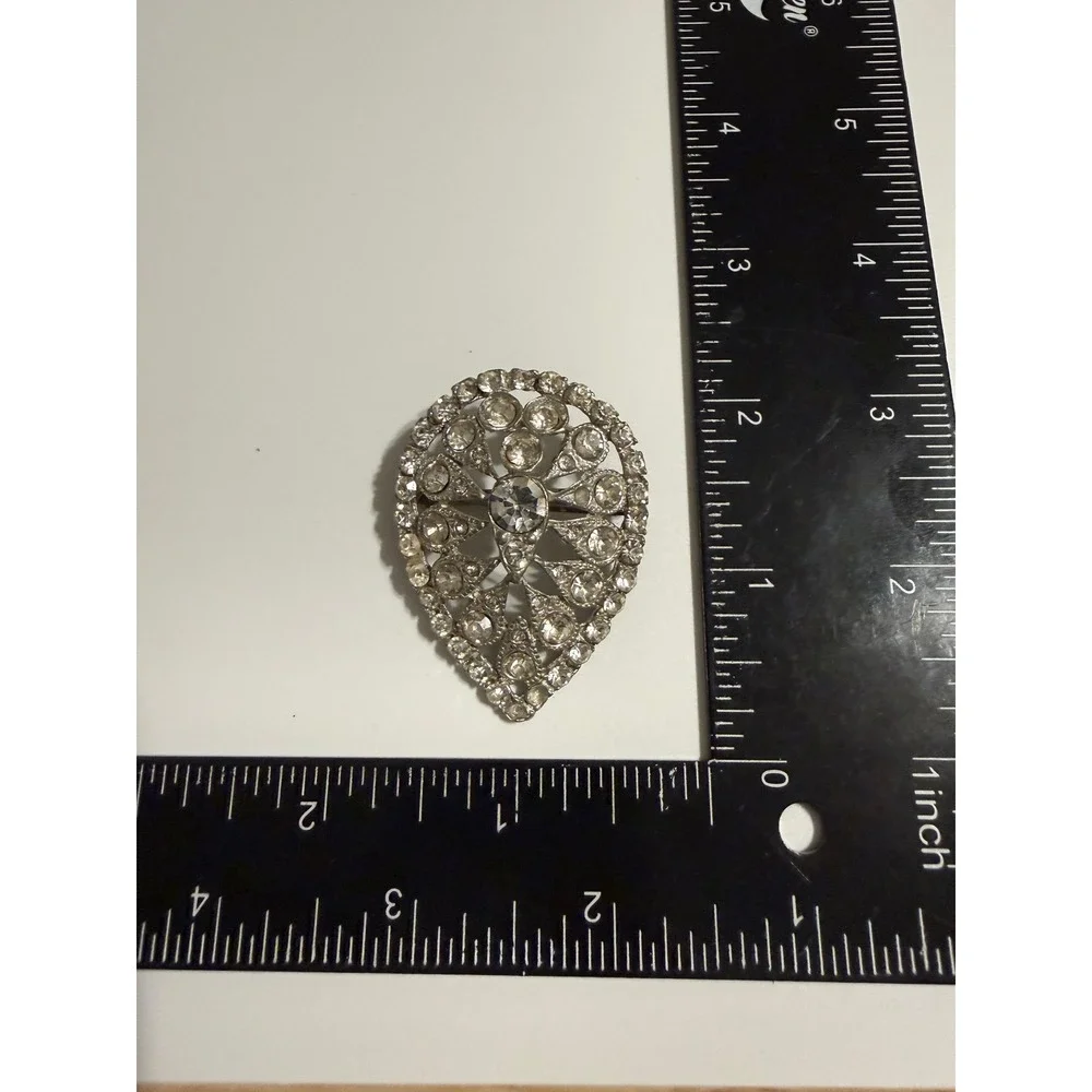 Vintage Silver Tone Clear Rhinestone Filigree Teardrop Brooch Art Deco Style Pin